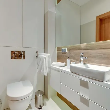 Apartament Nadmorski - Neptun Park شقة *